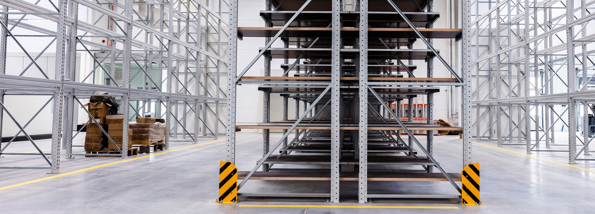 piel-die-technische-grosshandlung-header-produkte-betriebs-lagereinrichtungen